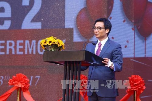 Vizepremierminister Vu Duc Dam: Investition in Arbeitskräfte und Infrastruktur in Technologie - ảnh 1